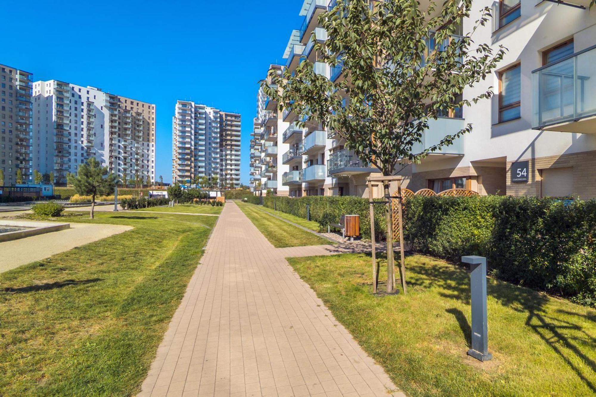 Starowiejska Apartment With Balcony Next To Arena Gdansk Stadium By Noclegi Renters Екстериор снимка